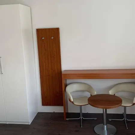 Apartament Moeblierte In Fuer Bis Zu 8 Personen Fürstenwalde
