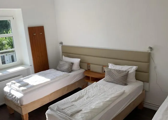 Möblierte In Für Bis Zu 8 Personen Apartamento Fürstenwalde